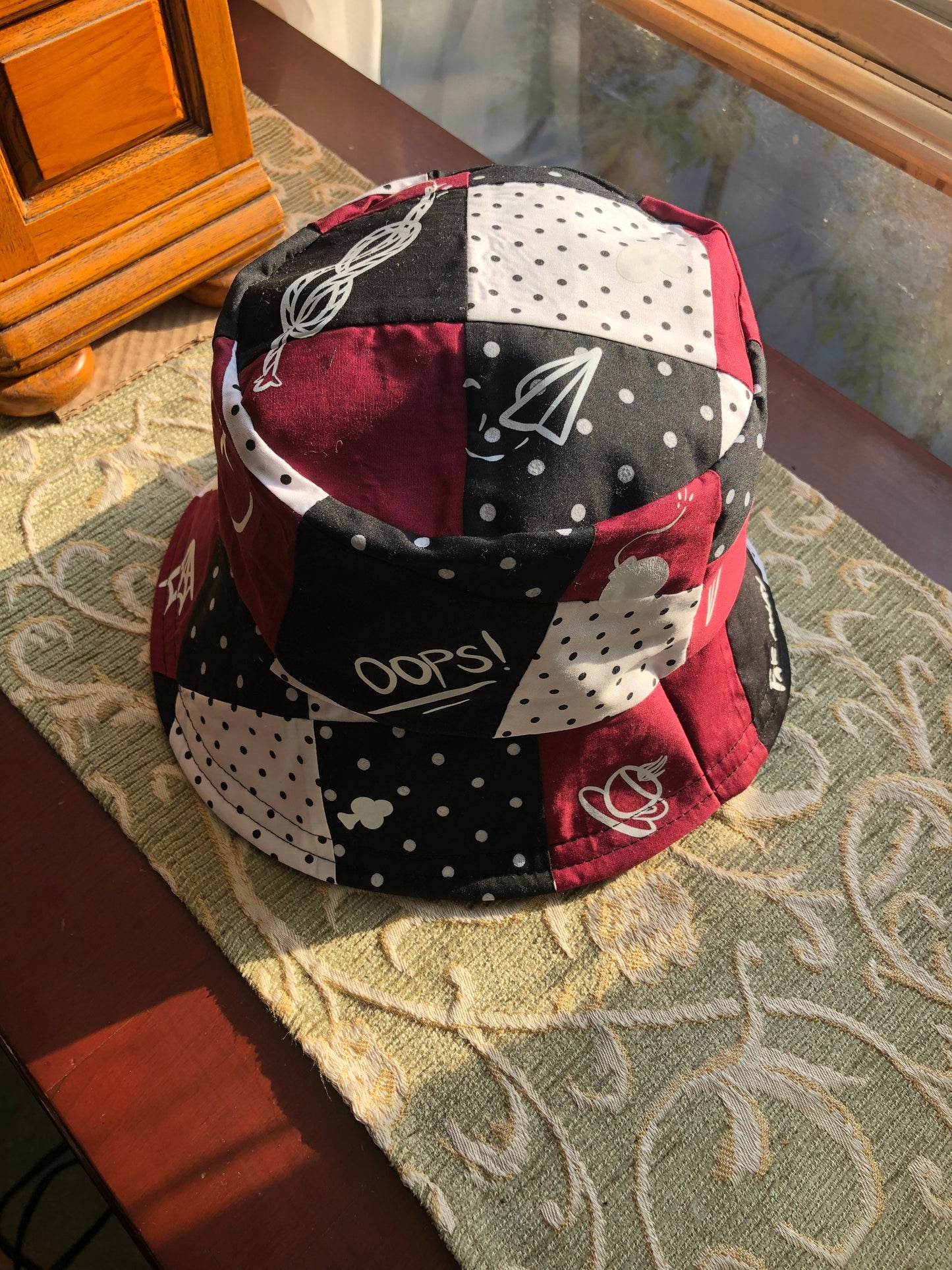 Louis Tomlinson reversible Bucket Hat